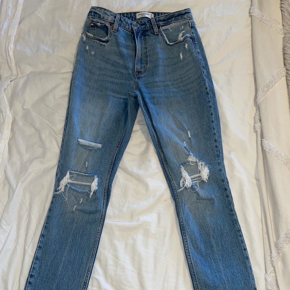 Abercrombie size 4 curve love jeans